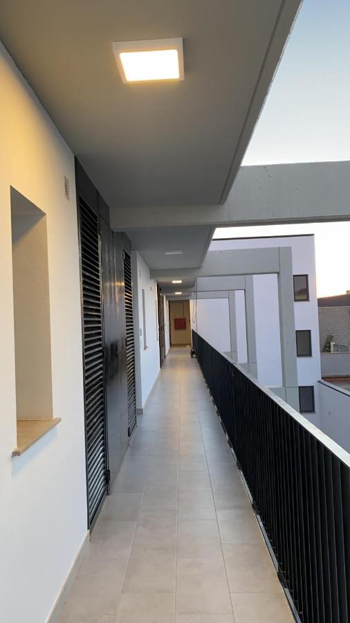 אמפוריבראבה Apartamentos Giuliano מראה חיצוני תמונה