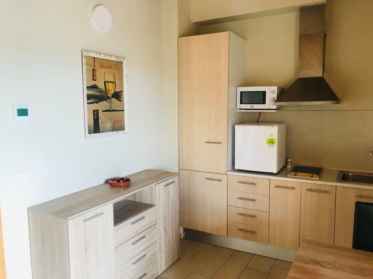 אמפוריבראבה Apartamentos Giuliano מראה חיצוני תמונה
